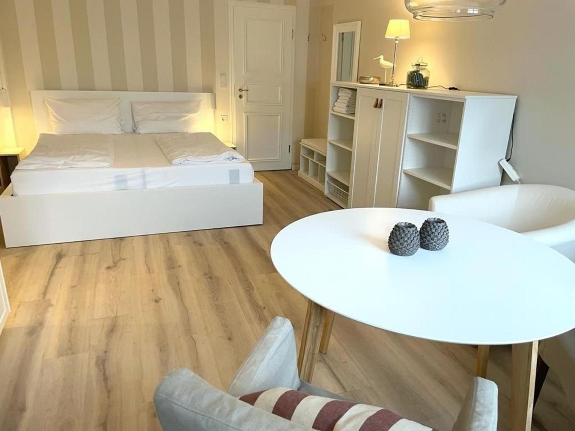 Landhaus Am Meer - Whg 5 Hilligenlei Utersum Exteriör bild