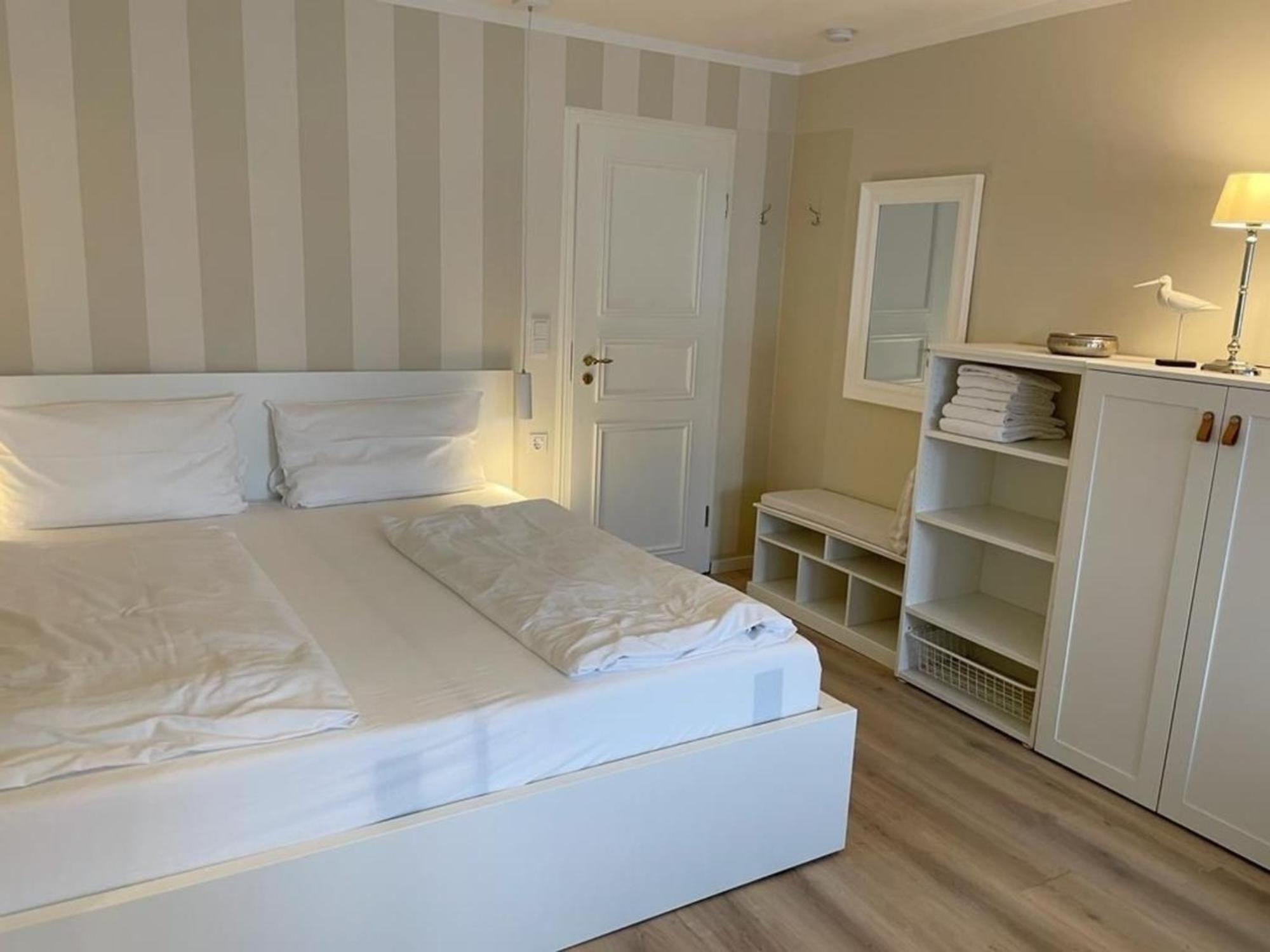 Landhaus Am Meer - Whg 5 Hilligenlei Utersum Exteriör bild